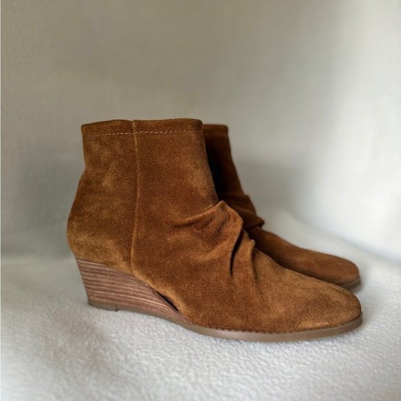 Franco Sarto Size 9M Suede Tan Cognac Wedge booties. - Picture 8 of 16
